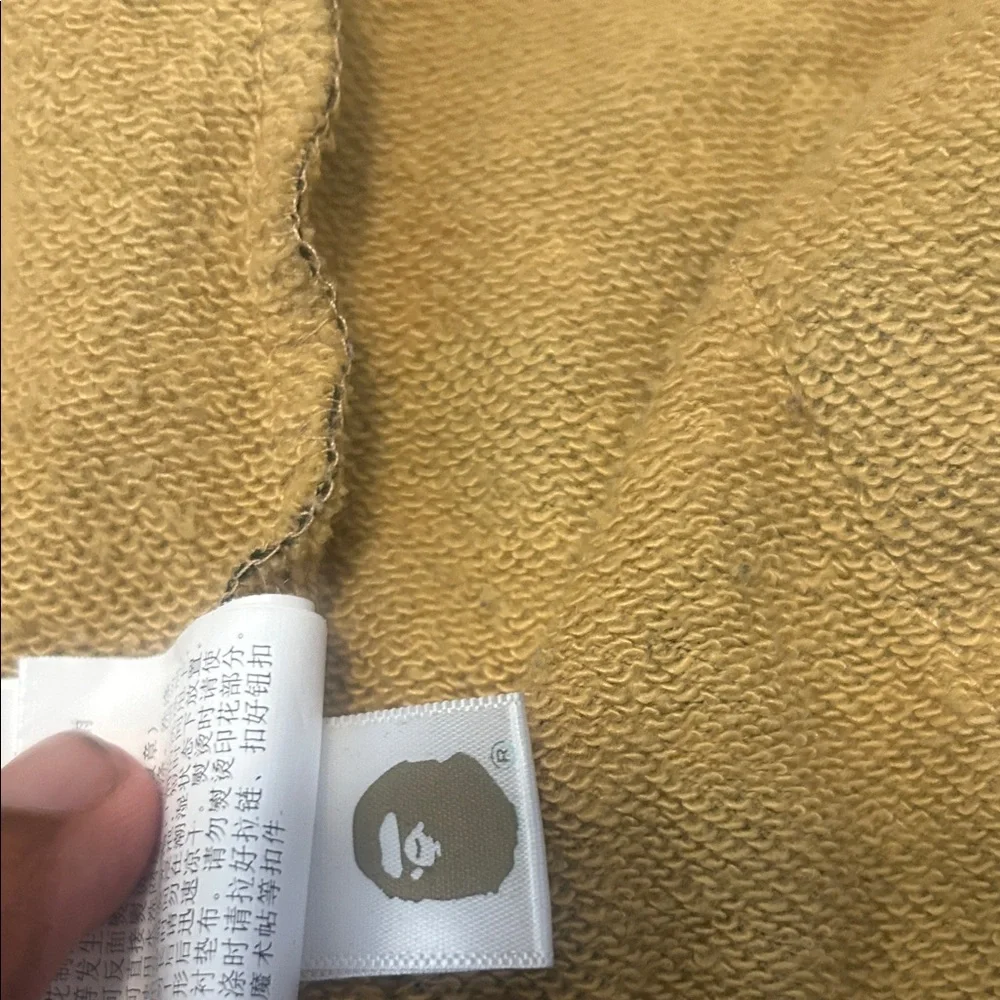 Bape Camouflage Shark Hoodie - Picture 4 of 5